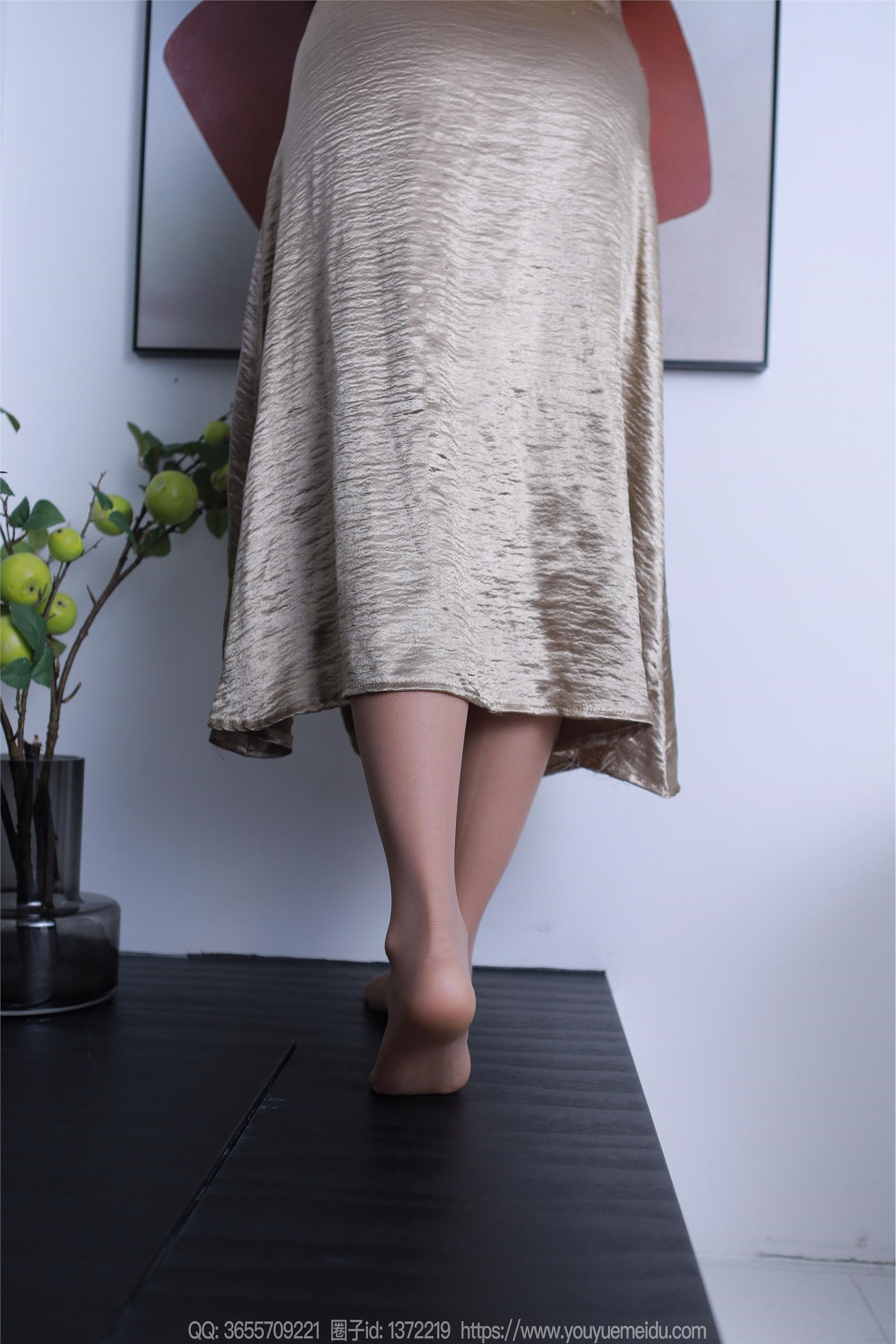 IESS异思趣向  2024.05.14 丝享家 1741 婉萍《吃个橘子》